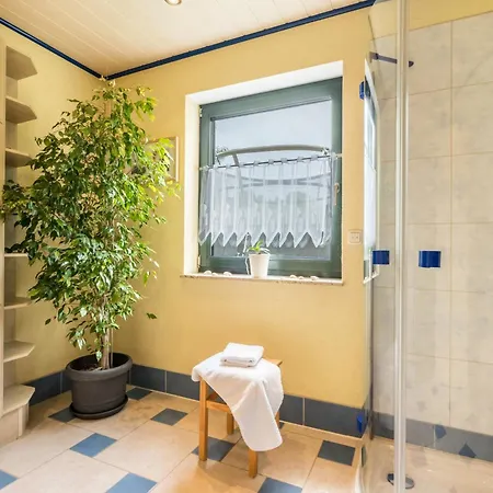 Erzgebirge Daire Grunhainichen