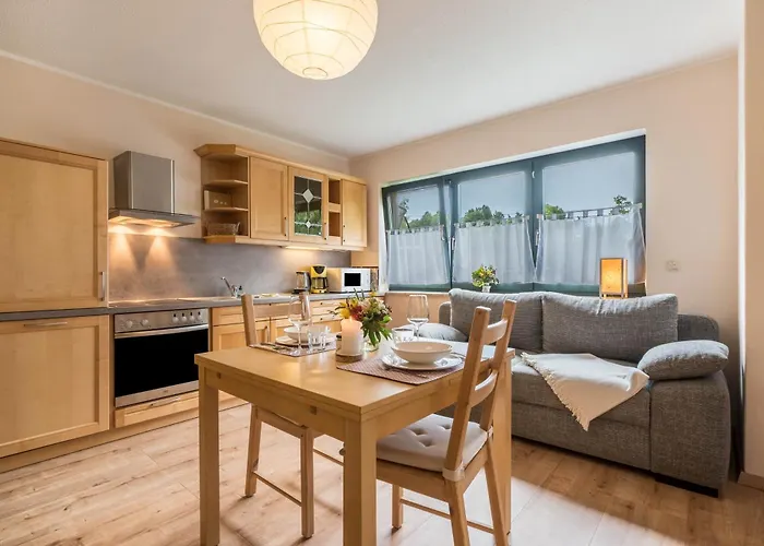 Erzgebirge * Grunhainichen